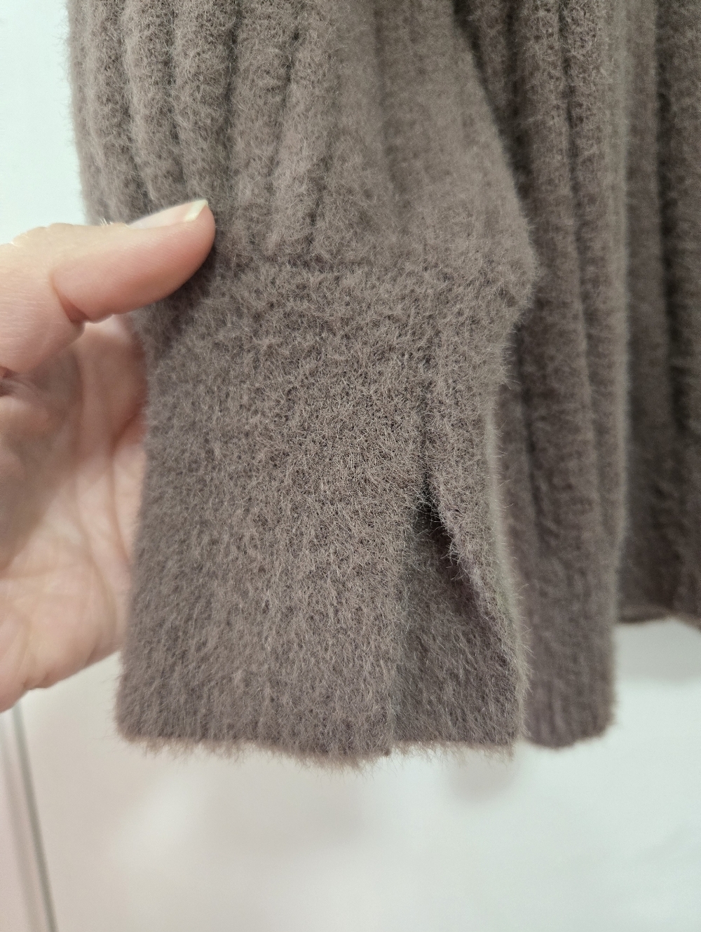 Aerie Buttercream Crew Oversized Sweater - Picture 2 of 8